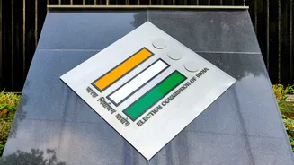 EC to hold press conference on pan-India SIR of voters' list Monday evening: Officials