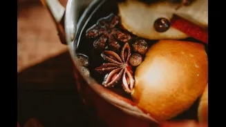 Add A Touch Of Christmas Fragrance To Your Home With DIY Simmer Pots