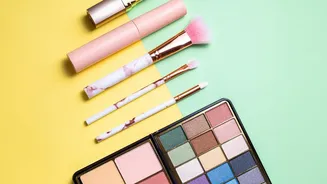 Navratri Makeup: Pastel And Bold Colourful Eyeshadow Ideas For Festive Nights