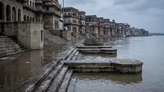 Ganga Above Warning Level In Varanasi: Should Tourists Rethink Travel Plans?