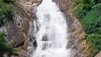 How Advanced GPS Tracking Keeps Monsoon Trekkers Safe Near Western Ghats Waterfalls