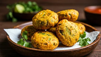 Lauki Chappal Pakora Craze: A Culinary Delight!