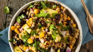 Quinoa Recipes From Around The World In Context: A Mexican-Inspired Quinoa Bowl