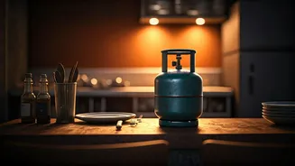 LPG Crisis Forces Indian Eateries to Slash Menus and Temporarily Close