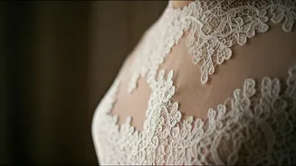 2026 Fashion: Trends Spotted on the Golden Globes Red Carpet