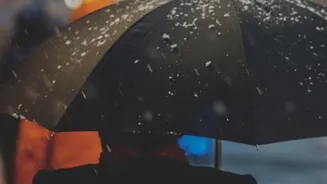 Rain Alerts Before Independence Day Weekend Make Smart Travel Planning More Important