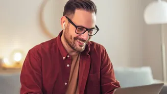 Why Remote Teams Need Core Overlap Hours To End Always On Messaging Culture