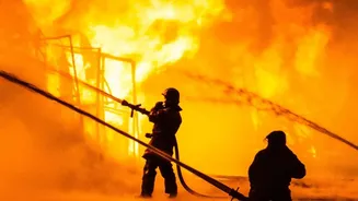 France's Firefighters Faced Lightning Generated by the Blaze They Were Containing
