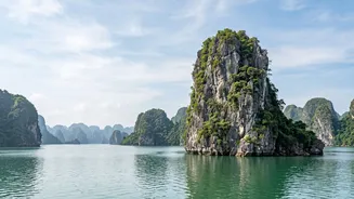 Indian Gen Z Travellers Are Flying To Vietnam For 5 Days Under ₹35,000 All-Inclusive