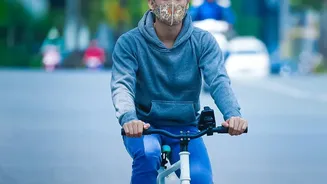 Cycling May Help Some People Think Less by Moving More