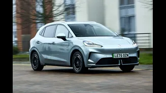 MG4 Urban será montado no Ceará para virar rival do BYD Dolphin e Geely EX2