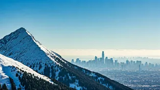 Delhi's Christmas Air Clears Amidst Kashmir's Cold Snap