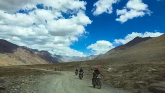 HP govt signs MoU with Alliance Air to operate Delhi-Shimla-Dharamshala flights