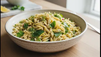Salad Orzo Lemon dan Rempah: Perpaduan Sempurna Pasta dan Herba Segar!