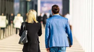 How Low-Intensity Walking Drives Zone-2 Cardiovascular Gains For Desk Workers