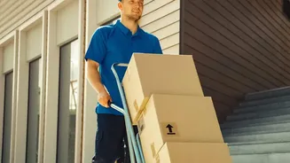 Seasonal Employment Trends: How Tier-2 Cities Reduce Metro Reliance For Express Logistics