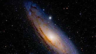 Why autumn's dark sky conditions make spotting two million light-year distant Andromeda galaxy easy