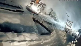 Massive avalanche hits J&K's Sonamarg; Uttarakhand also issues warnings