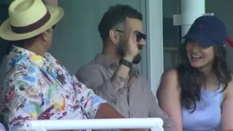 WATCH: Fans say “Radhe-Radhe” to Virat; he replies with a big smile