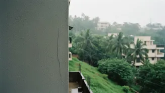 Mumbai Monsoon Landslide Risk: Signs Residents Should Watch