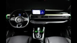 Jeep revela interior do Avenger brasileiro com diferenças em relação à Europa