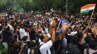 NEET पर वांगचुक की भूख हड़ताल का असर: सरकार संसद में चर्चा को तैयार, क्या खत्म होगा अनशन?