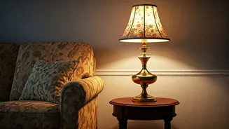 7 Living Room Design Traps That Instantly Date Your Space, According to Experts