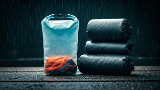 How Smart Packing Sacks Protect Sensitive Monsoon Garment Layers