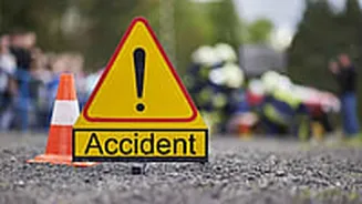 Van Transporting ₹17.66 Crore Worth Of Silver Bars To Gujarat From Mumbai Overturns On Flyover In Palghar; Disrupts Traffic