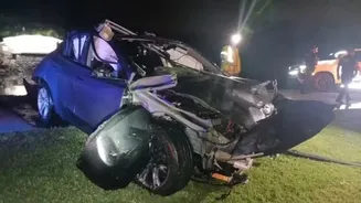 Idoso morre após Tesla em modo autônomo sair da pista e cair em lago nos EUA
