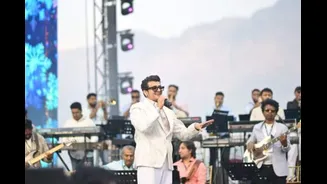 Sonu Nigam Stops Srinagar Show Mid-Performance As Azaan Begins | Watch