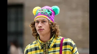 Touca de pompom: saiba a origem do detalhe nos gorros de inverno