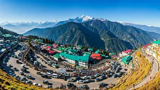 North India's Cool Weather Is Drawing Massive Crowds