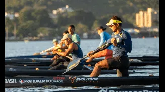 Isaquias é prata na Copa do Mundo de Canoagem e Valdenice avança