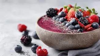 Quick and nutritious: Blueberry chia oatmeal smoothie