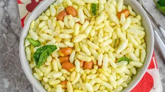 Why peanuts-puffed rice combo is a foodie's favorite