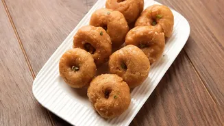 Vada Breakfasts Vary by Indian City and Serving Style