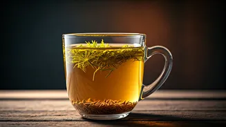 Drink Warm Cumin and Fennel Water To Tackle Seasonal Bloating
