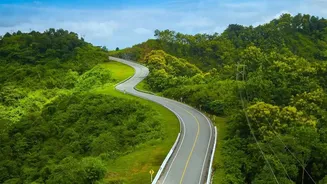 Five Tier-2 Road Routes Show India's Weekend Travel Map Expanding
