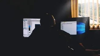 How to minimize screen glare at your workspace