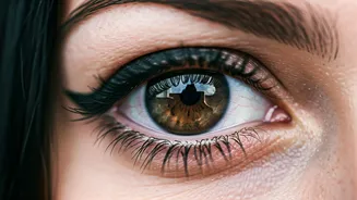 Why This Eye Trend Is Exploding Online