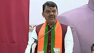Mumbai Civic Polls 2026: 'Hoisting Mahayuti Flag On BMC Will Be True Tribute To Atal Bihari Vajpayee,' Says CM Devendra Fadnavis | VIDEO