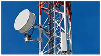 Navi Mumbai Residents Raise Safety Concerns Over Mobile Towers Installed On Road Dividers In Ulwe