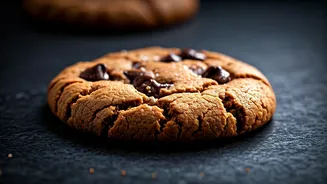 South Korea's Latest Obsession: The Viral 'Dubai Chewy Cookie' Craze