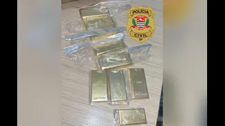 Homem vai à delegacia denunciar roubo de barras de ouro e acaba preso