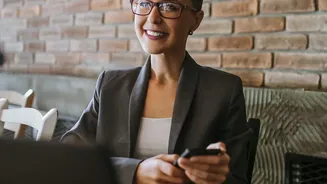 No-Code Website Builders Help Freelancers Showcase Work And Attract International Clients