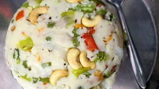 Upma by Mumbai's street vendors: How to recreate it