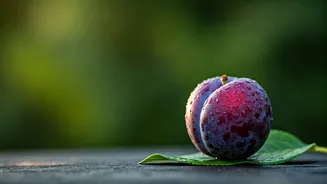 This Sweet Plum Diet Hack Guarantees Glowing Skin