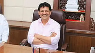 Maharashtra Health Minister Prakash Abitkar Approves Promotion Of 190 Medical Officers To Boost Healthcare In Naxal-Affected Areas