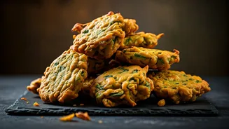 Crispy Vegetable Pakoras Are Officially Dominating Indian Home Vlogs Today